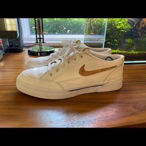 Nike GTS '16 Premium size 9US